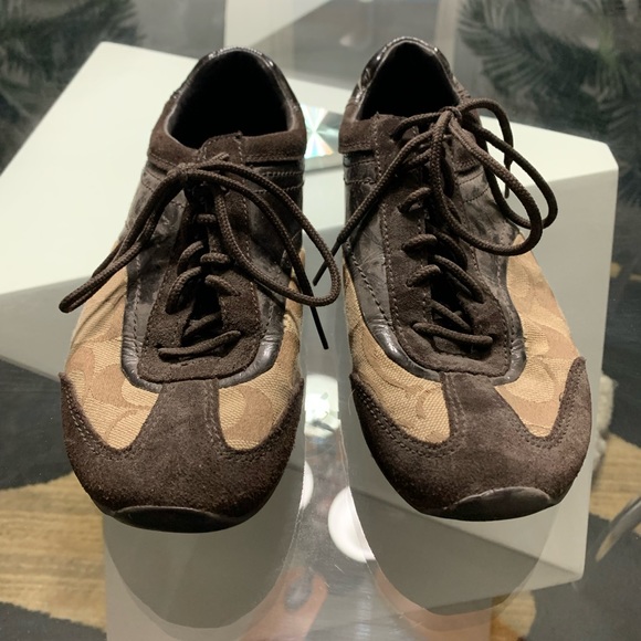 Authentic COACH sneakers - Picture 2 of 4